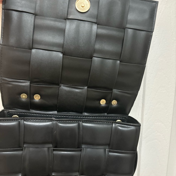 Purse - Picture 1 of 3